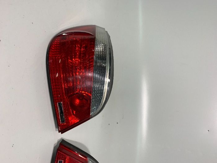 Стоп Стопове фар фарове BMW e60 е87 рейлинги релси багажник части е36