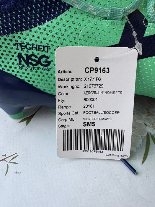 Бутсы adidas оригинал