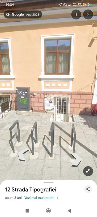 Închiriz punct de lucru coafor sau Barber, pe strada tipografiei Nr 21 lângă Turnul Pompierilor