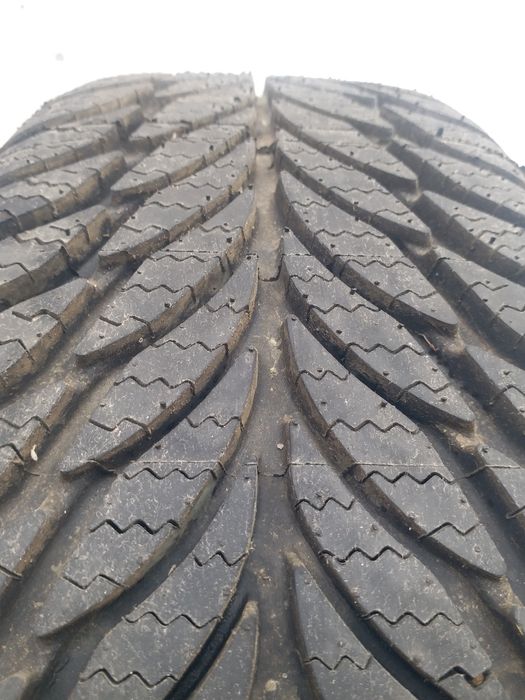 Set 4 roți tabla 5x112 cu anvelope noi 205/60/15 M+S bonus capace Audi