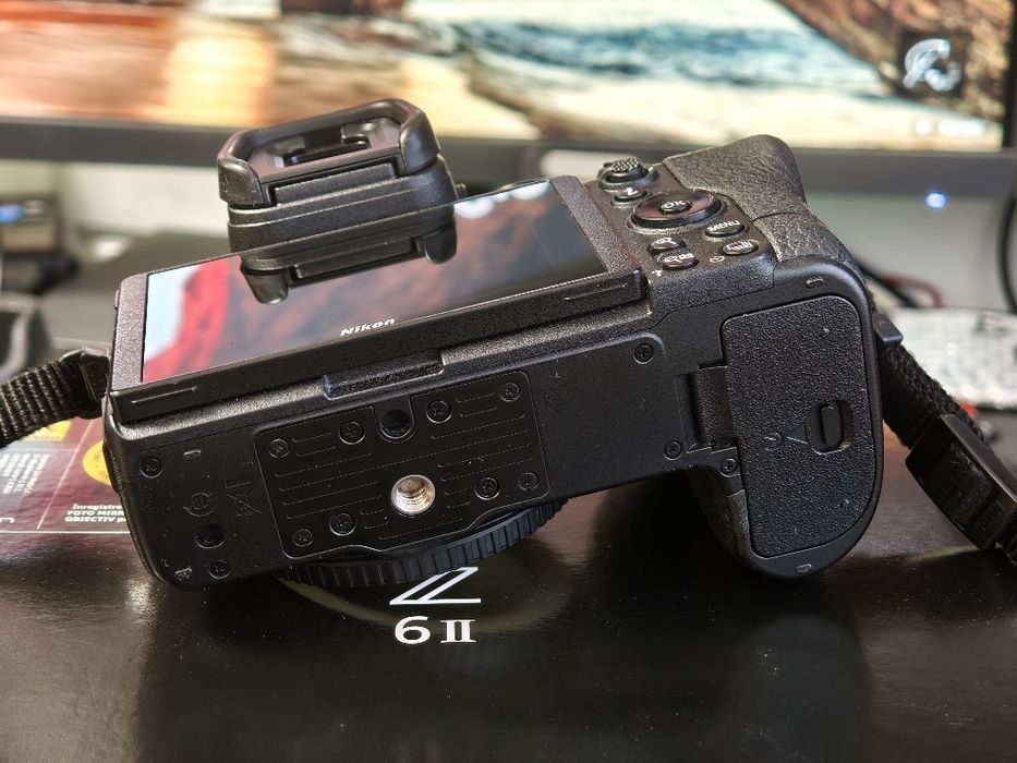 Nikon Z6 II la cutie