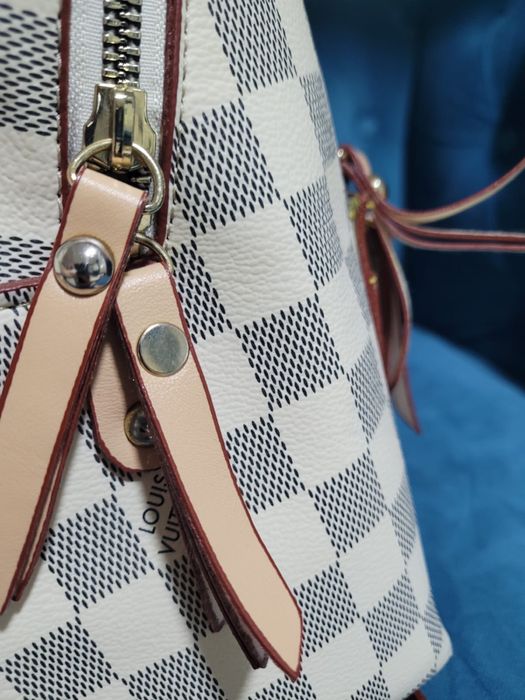 Ghiozdan Louis Vuitton