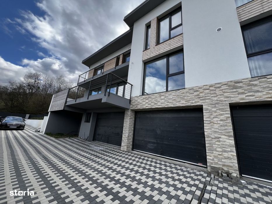 Duplex de 4 camere, 220 mp, 390 mp teren, Feleacu