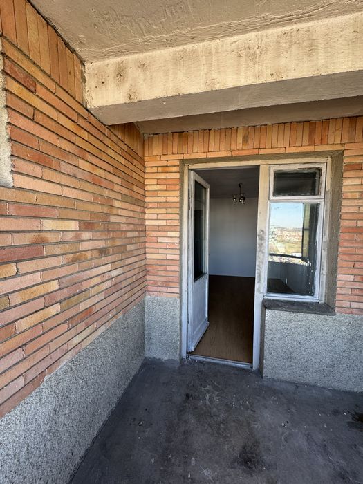 Vand apartament 4 camere Lotus Center