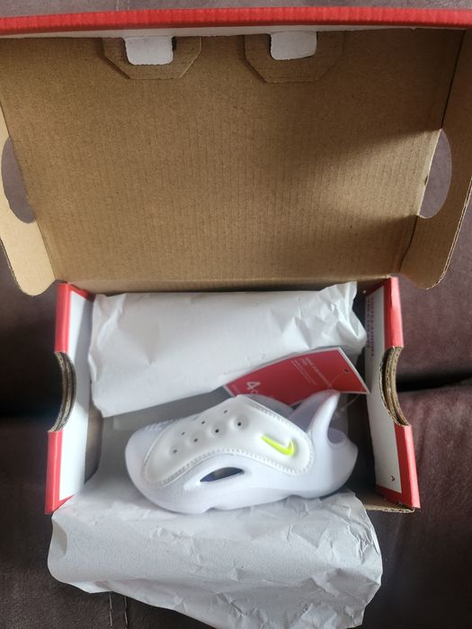 Сандали Nike номер 19,5