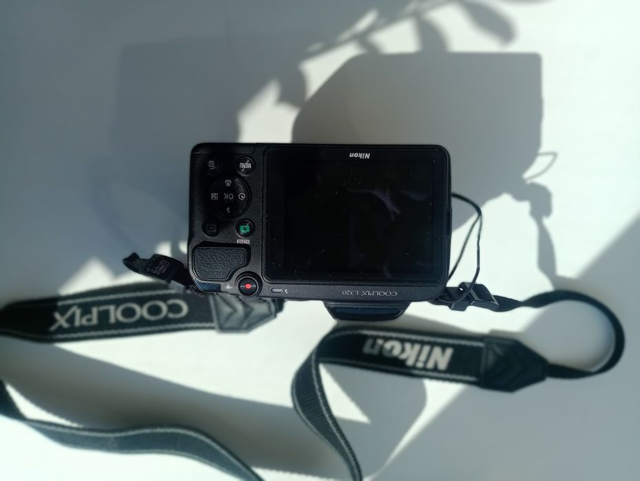 Nikon coolpix l320