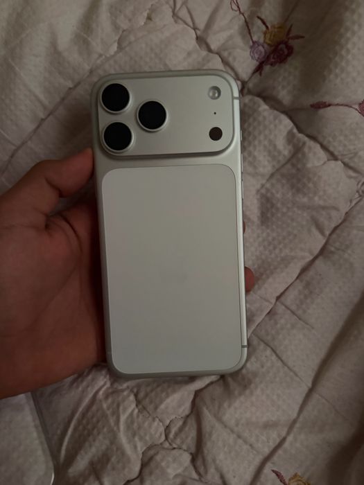 Iphone 17 pro max silver 256 Gb