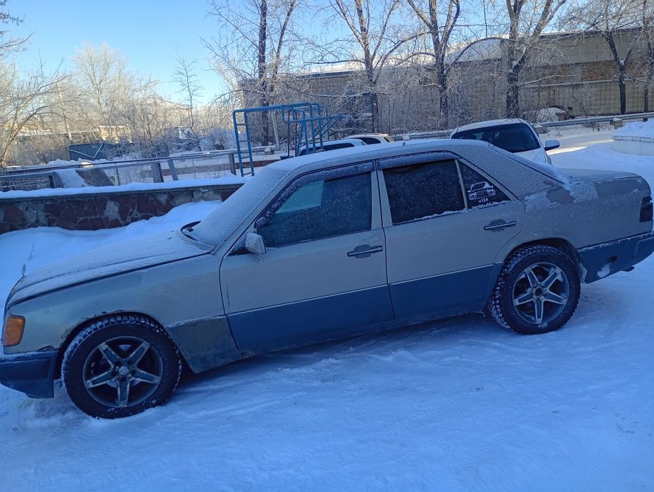 Продам мерседес 124