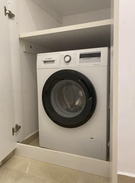 Дава се под наем Тристаен апартамент в София, Стрелбище - 100 кв.м за 897.6 € - Снимка #7