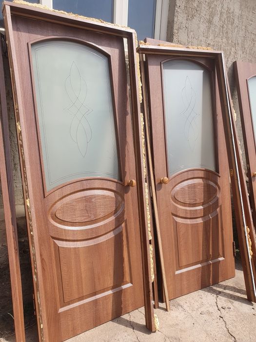 Есіктер сатылады, жаңа күйінде арзан бағада