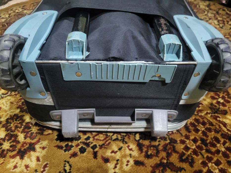 Чемодан дорожный бу