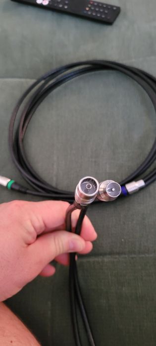 Cablu coaxial mufat 3metri. 2 bucati