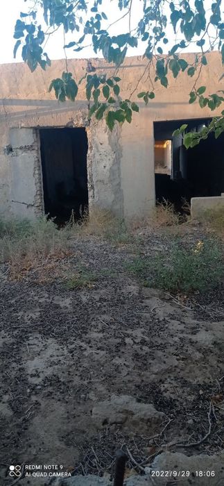 Тез ва келишилган нархда ховли сотилади Коровулбозорда