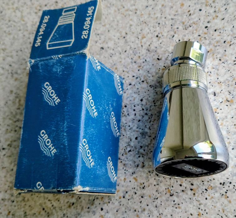GROHE Relexa Plus 50 – хромирана душ глава (и за умивалник) с подвижна сферична става, на 1/2". Регулира се от 5 до 36 литра в минута