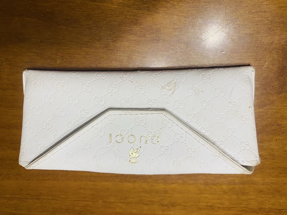 3 tocuri de ochelari Gucci