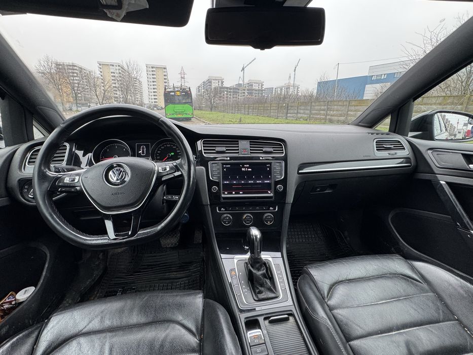 Volkswagen Golf 2.0 TDI DSG