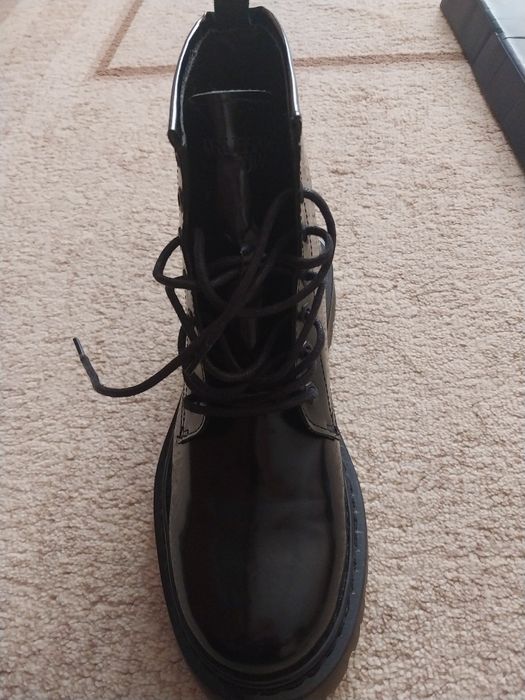 Продам обувь демисезон