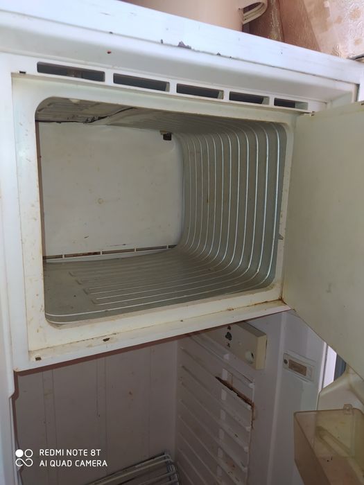 Холодильник рабочий