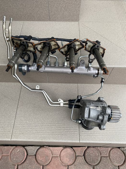 Motor se poate si injectia audi Q5 A4 CAG 03L130277