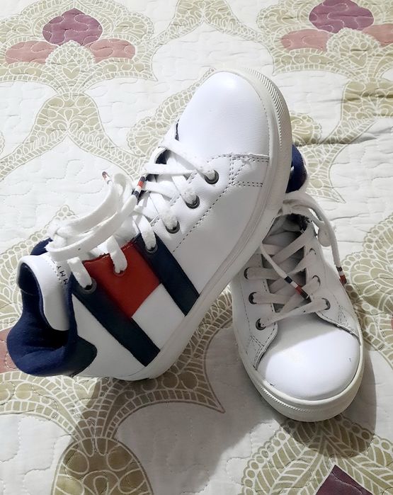 Adidași pentru copii Tommy Hilfiger originali nr.32,interior 20.6 cm