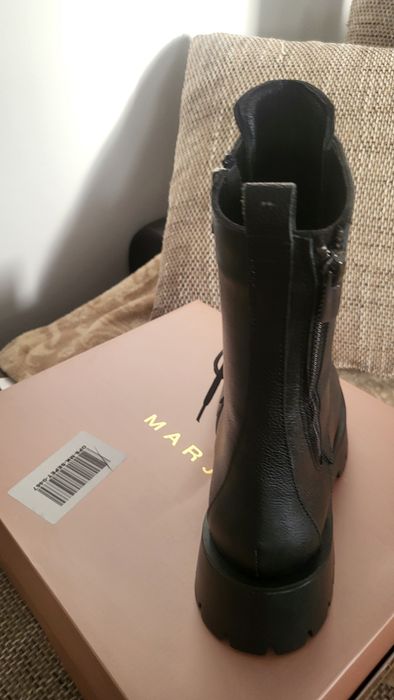 Дамски зимни боти