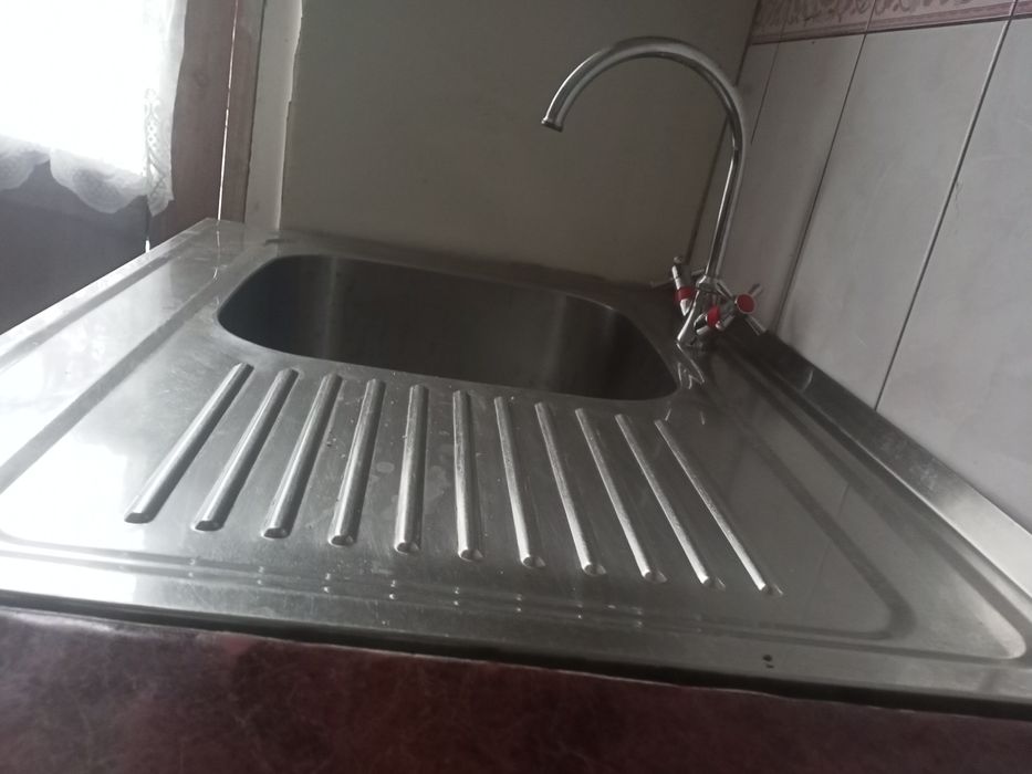 Simistitil VA rakvina sotiladi