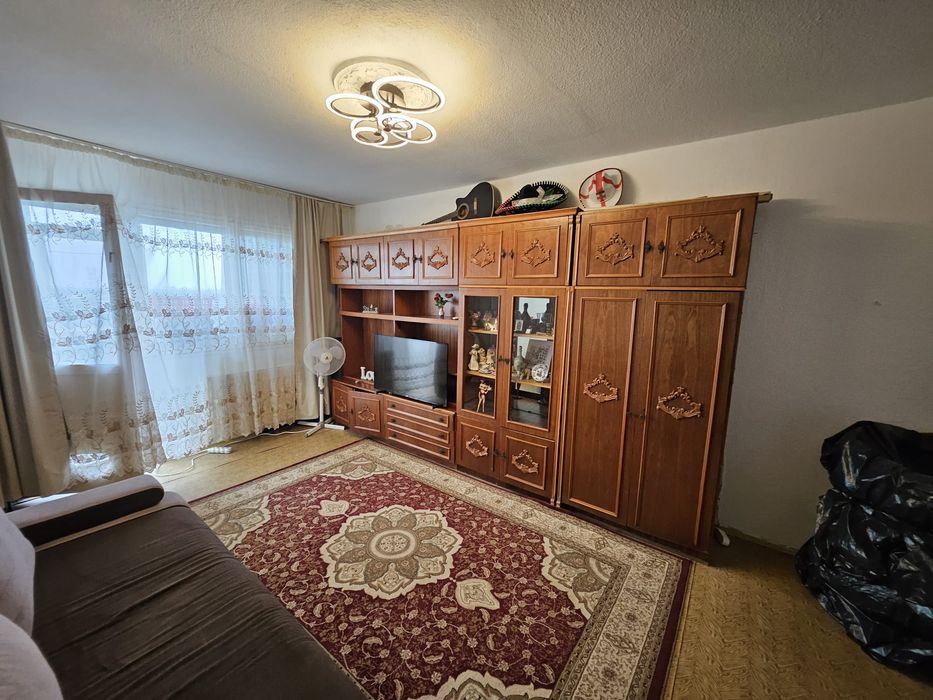 De inchiriat 2 camere Ploiesti Vest