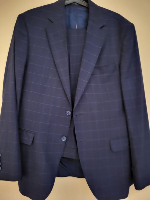 Мъжки костюми по 25€