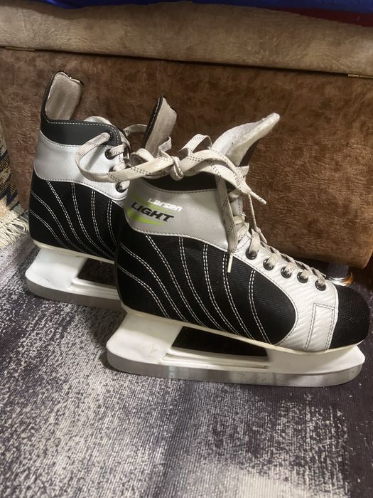 коньки 42 размера