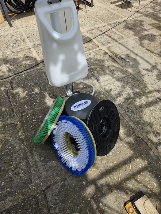 Подопочистваща машина