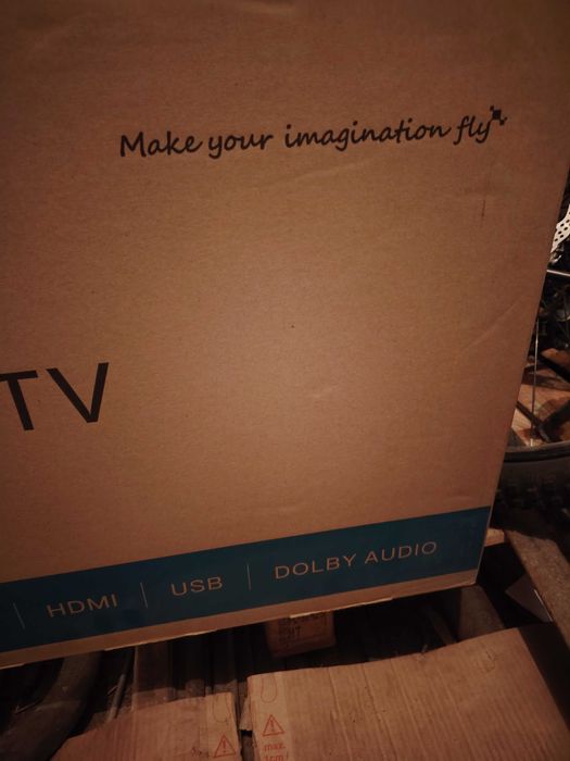 Телевизор CHIQ HD TV