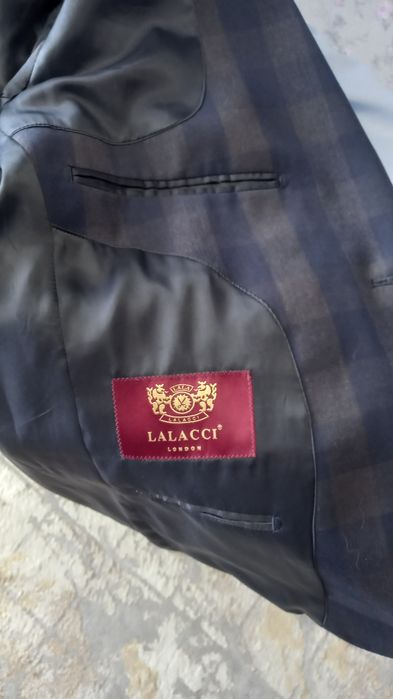 Пиджак и брюки недорого