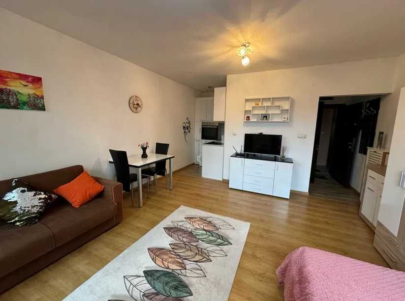 Дава се под наем Едностаен апартамент в Пловдив, Каменица 1 - 40 кв.м за 275 € - Снимка #1