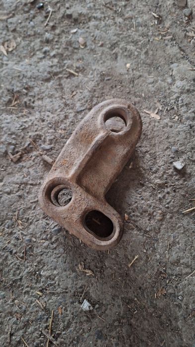 Продам серьгу саветская