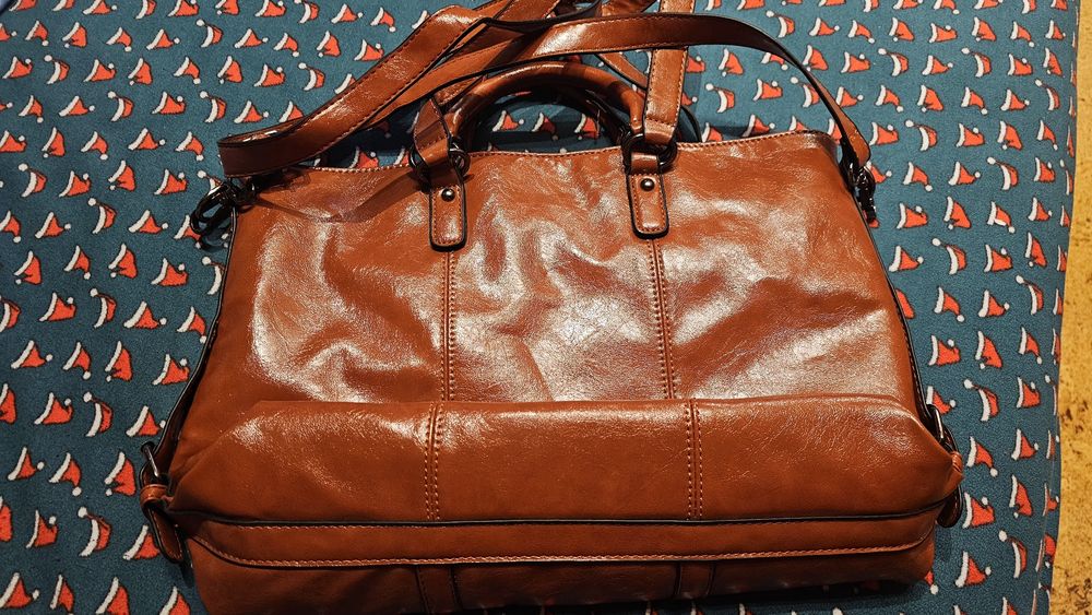 Практична чанта през рамо