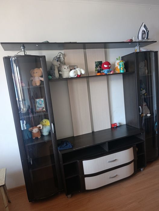 Продам стенку для зала