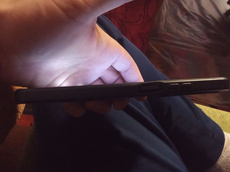 Телифон сотилади