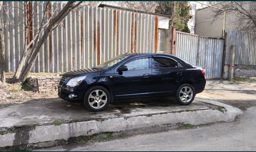 Продаётся Кобальт - легенда