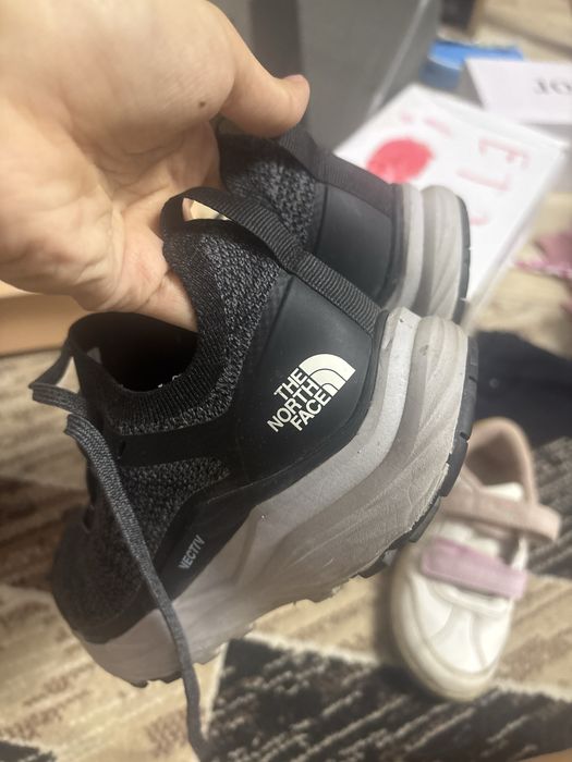 кроссовки женские THE NORTH FACE