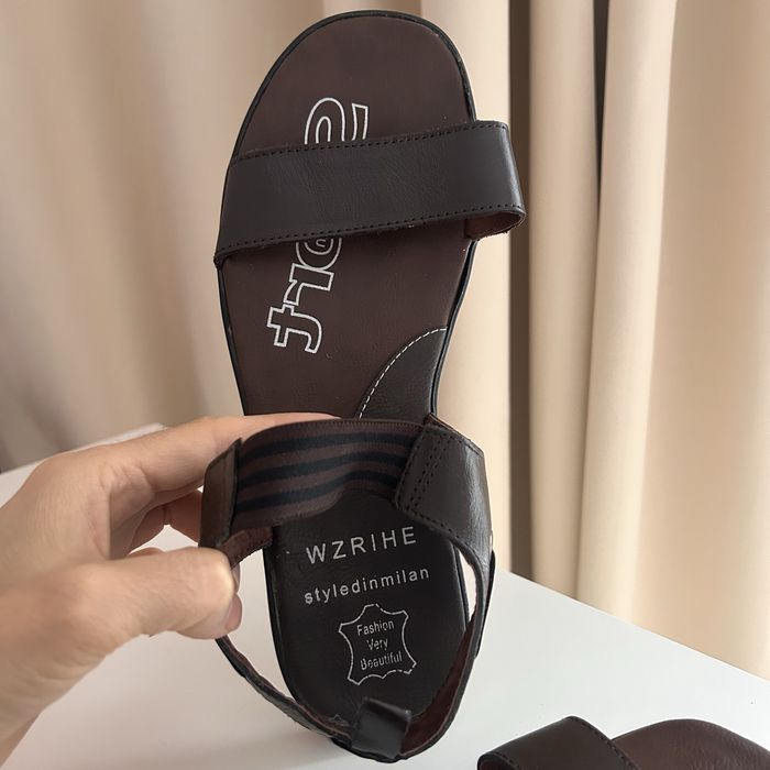 Кожаные сандалии 37р