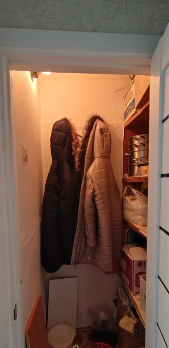 Продам 2 к новой планировки р-н Азии 1/6