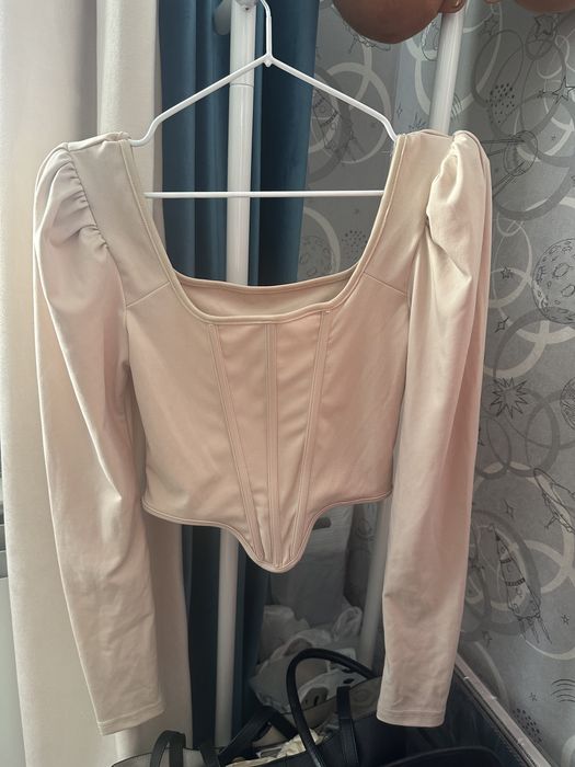 Логнслив с корсетом за 1000