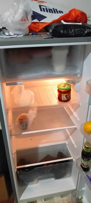 Холодильник Premier 190л