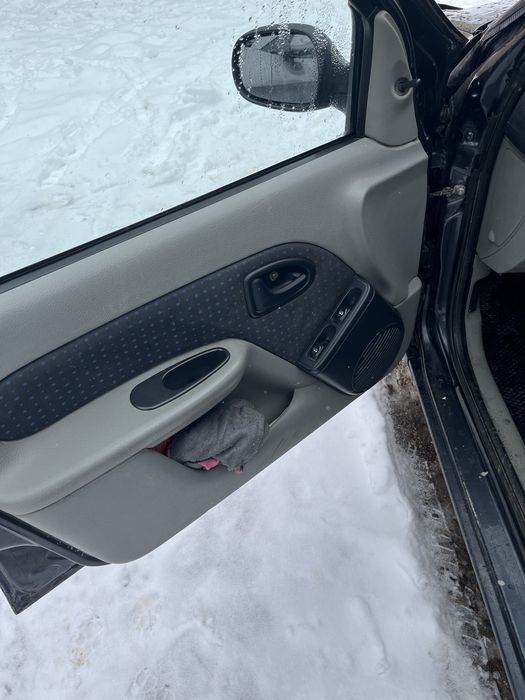 Рено Симбол на ходу