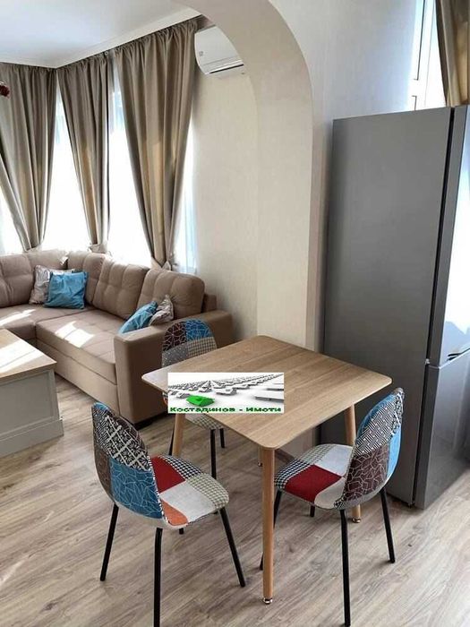 Дава се под наем Двустаен апартамент в Пловдив, Център - 60 кв.м за 497.25 € - Снимка #3