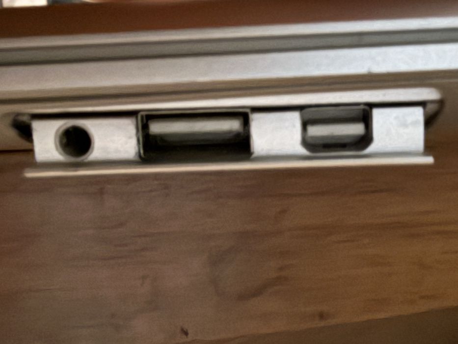 Macbook Air модель A1304 на запчасти