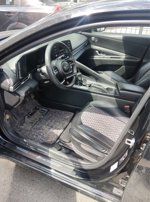 Продам быстро и дешего Elantra 2021