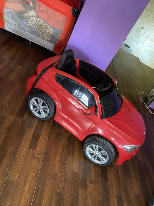 Vind masinuta electrica bmv x6