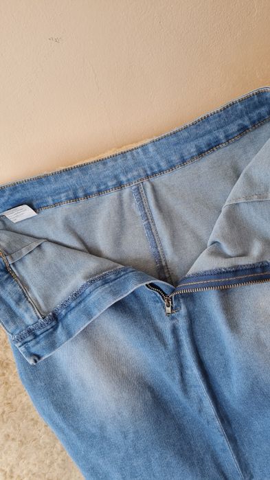 Fusta denim (blugi)nou