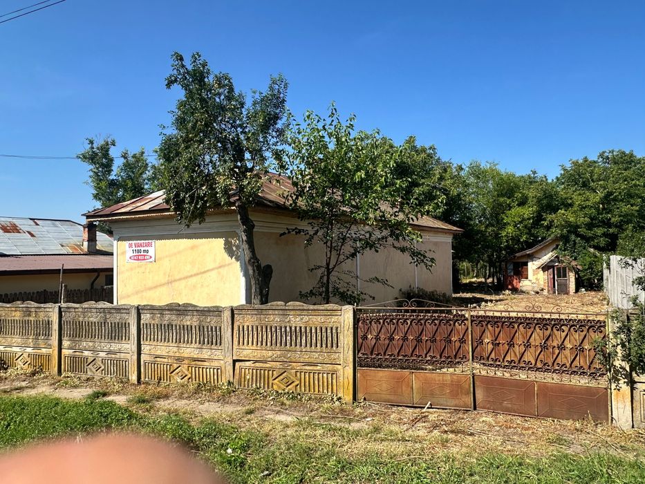 Casă de vânzare 1100mp